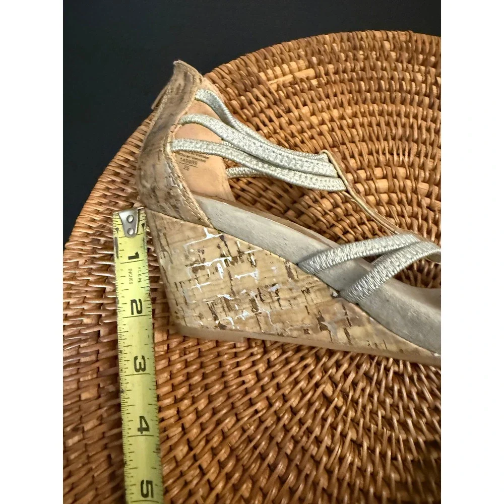Dexflex Comfort Womens‎ Silver Strappy Cork Wedge Sandals Back Zip Size 8